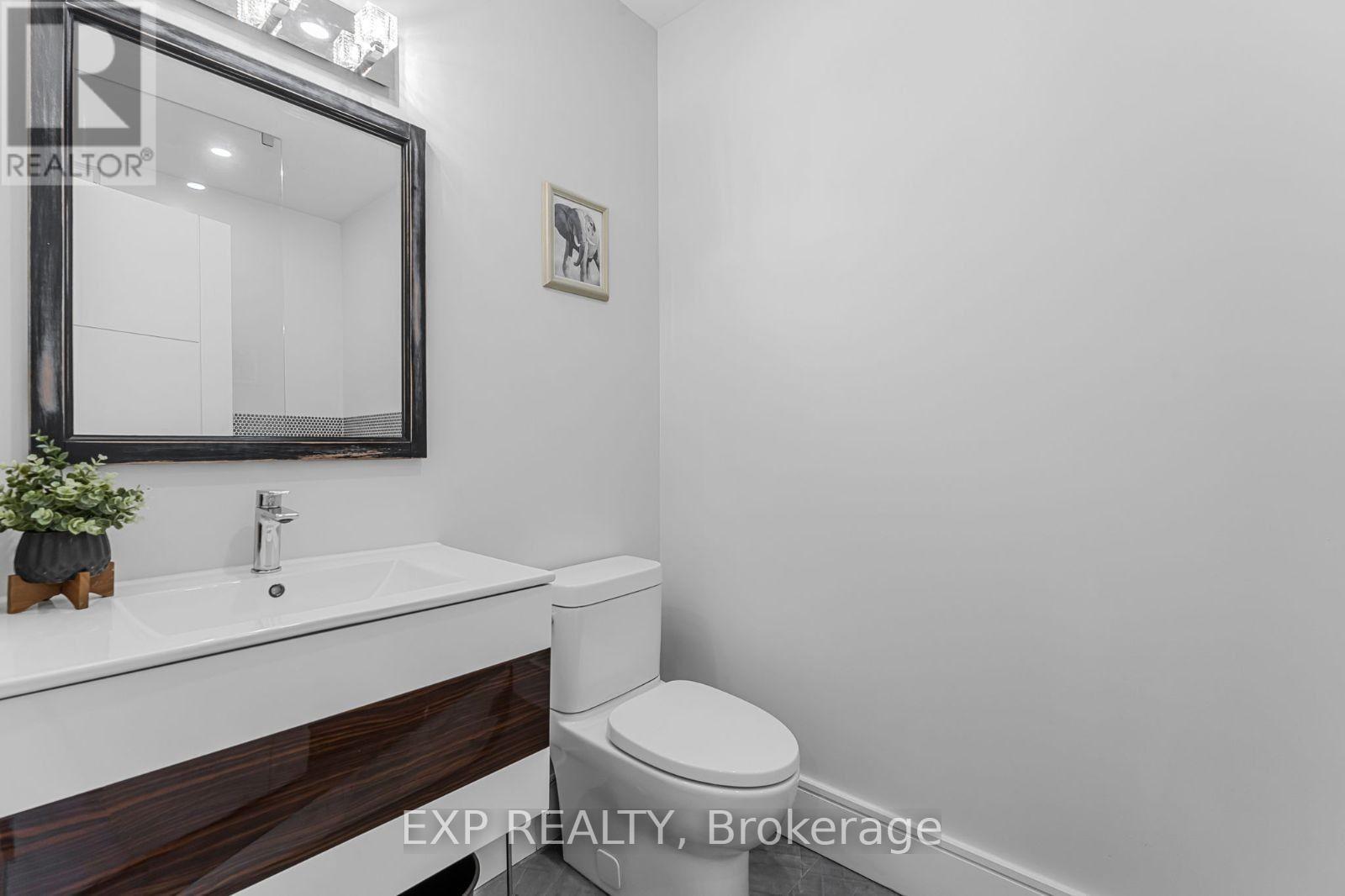574 Stephens Crescent W, Oakville (Wo West), Ontario  L6K 1Y3 - Photo 42 - W12192265