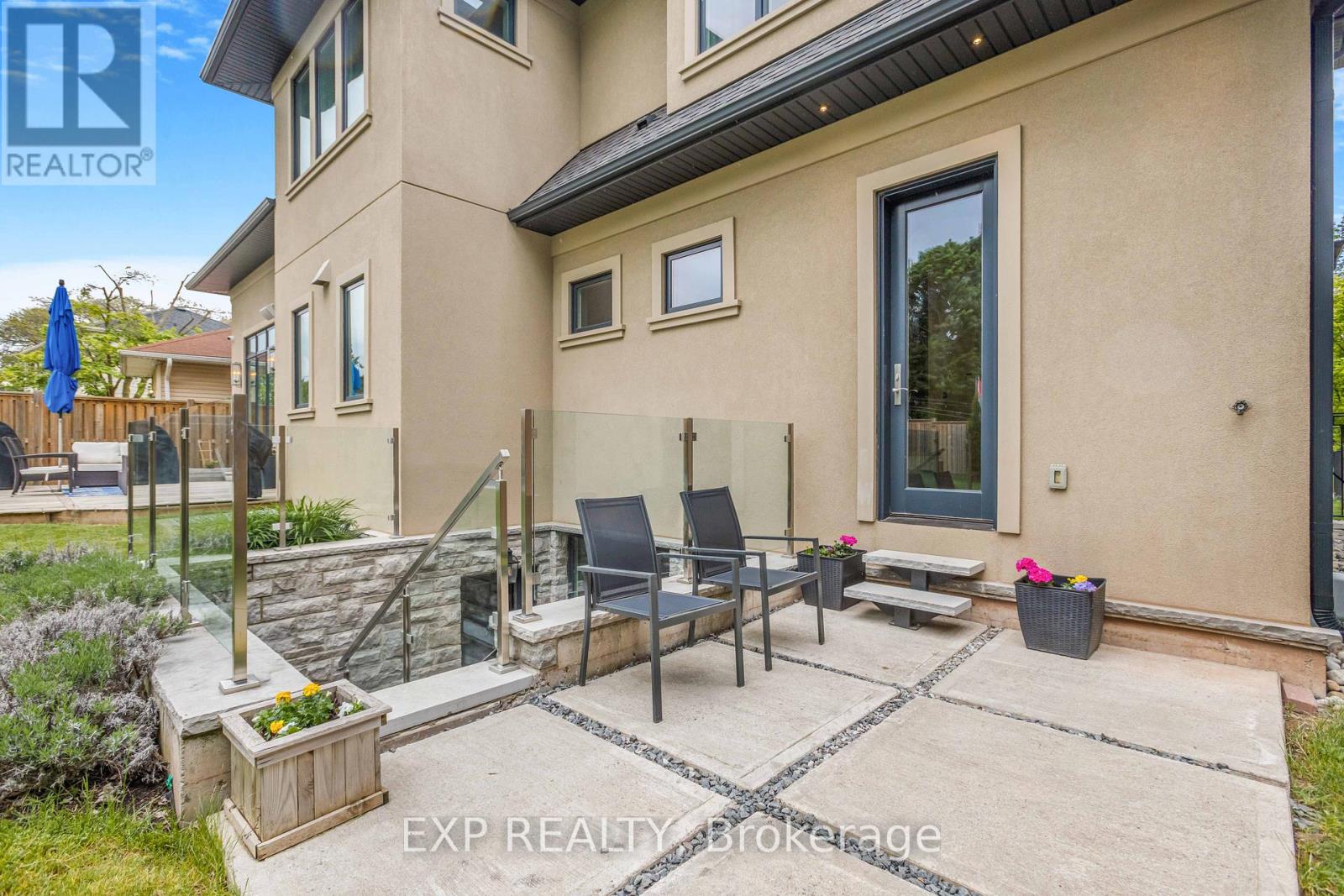 574 Stephens Crescent W, Oakville (Wo West), Ontario  L6K 1Y3 - Photo 44 - W12192265
