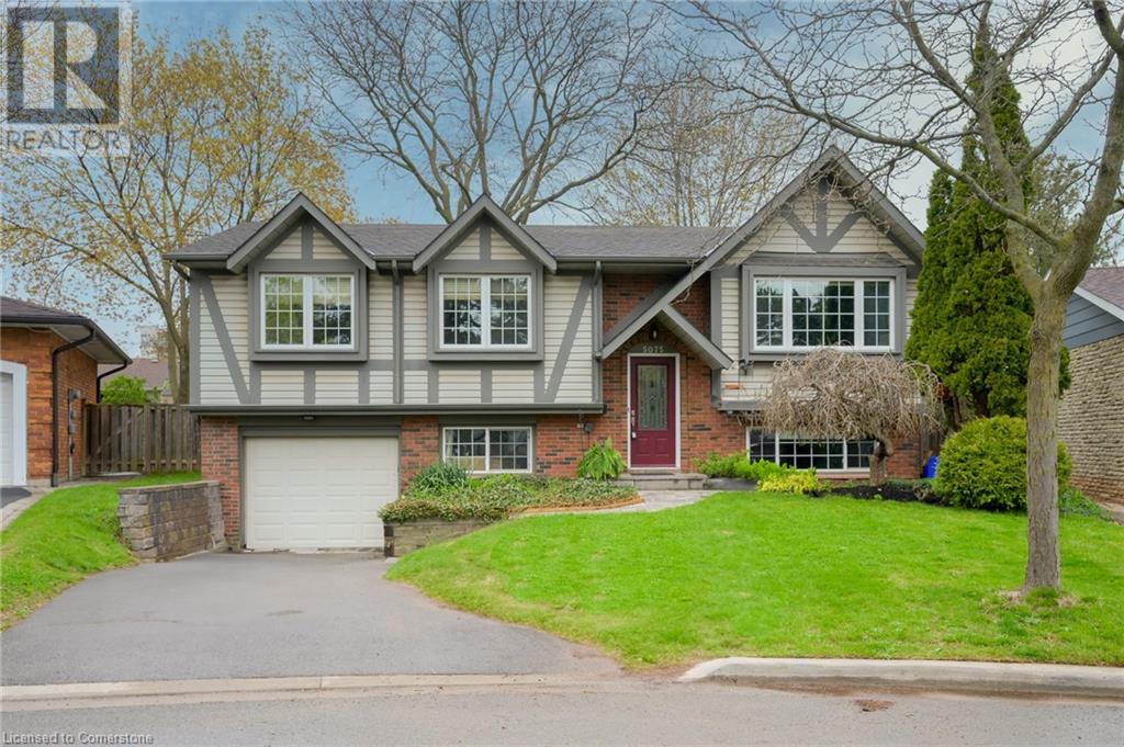 5075 Queens Court, Burlington, Ontario  L7L 3Z1 - Photo 1 - 40724898