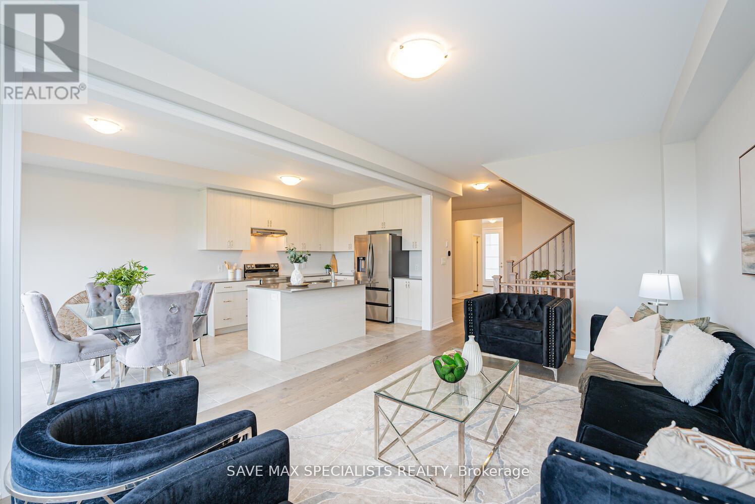 298 Newman Drive, Cambridge, Ontario  N1S 0E1 - Photo 13 - X12192276
