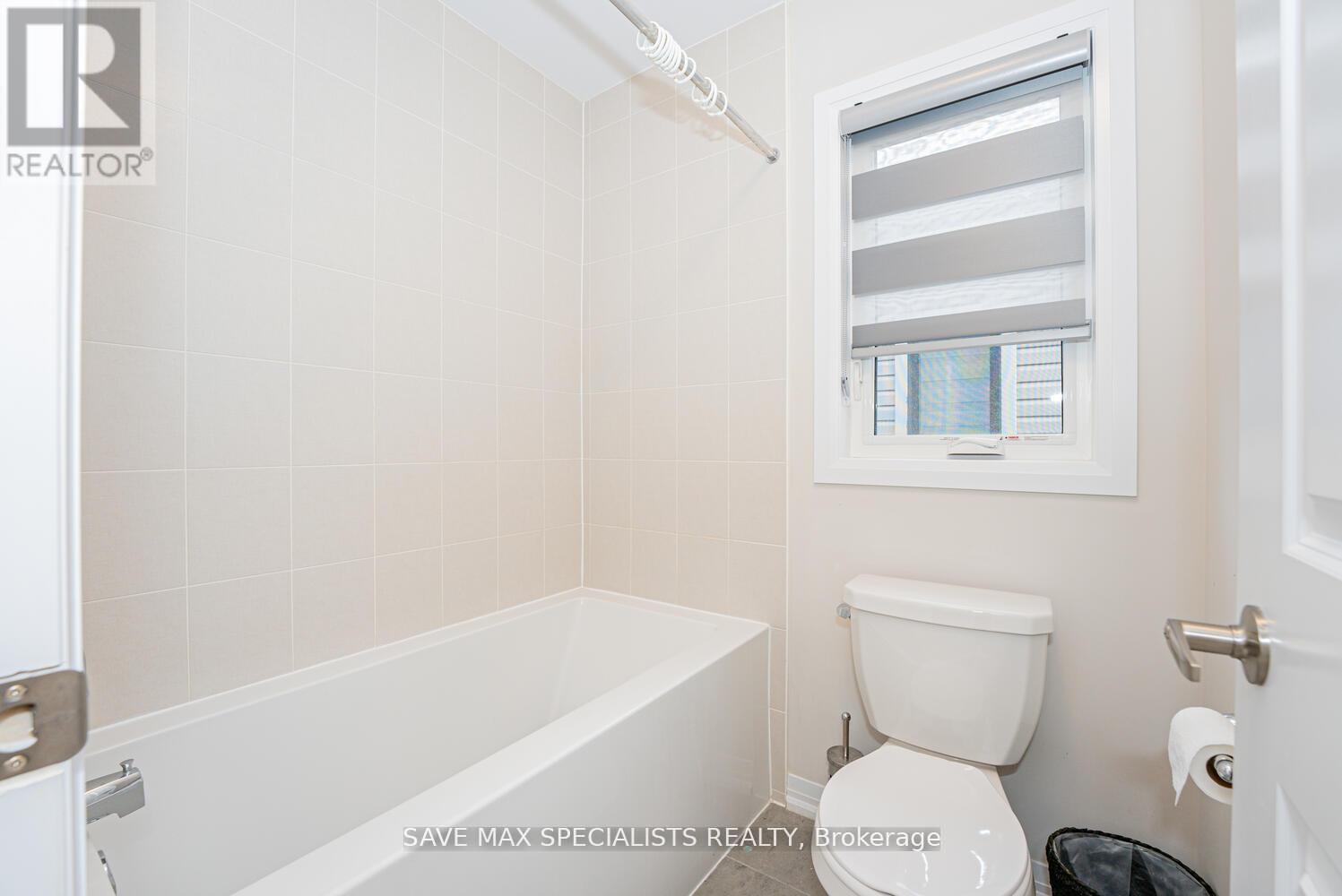 298 Newman Drive, Cambridge, Ontario  N1S 0E1 - Photo 40 - X12192276