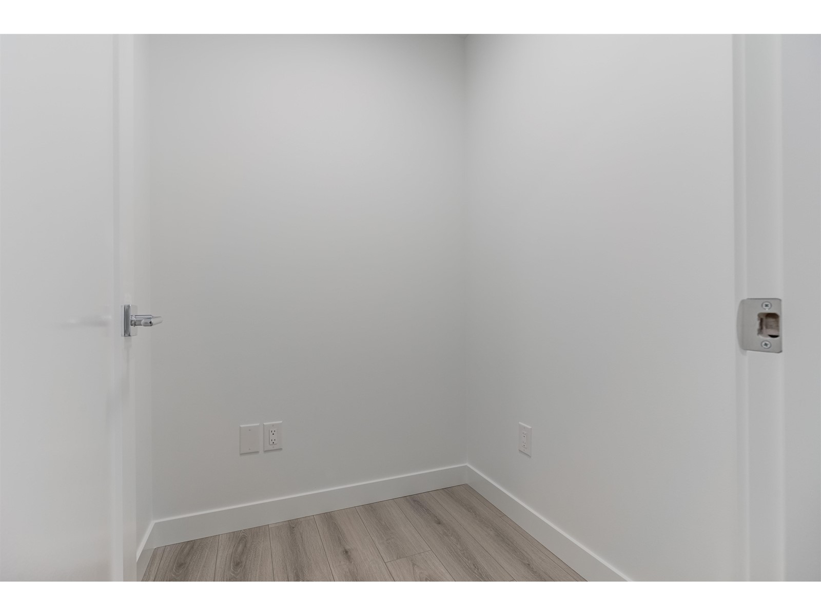 2206 8551 201 Street, Langley, British Columbia  V2Y 3Y4 - Photo 15 - R3009716