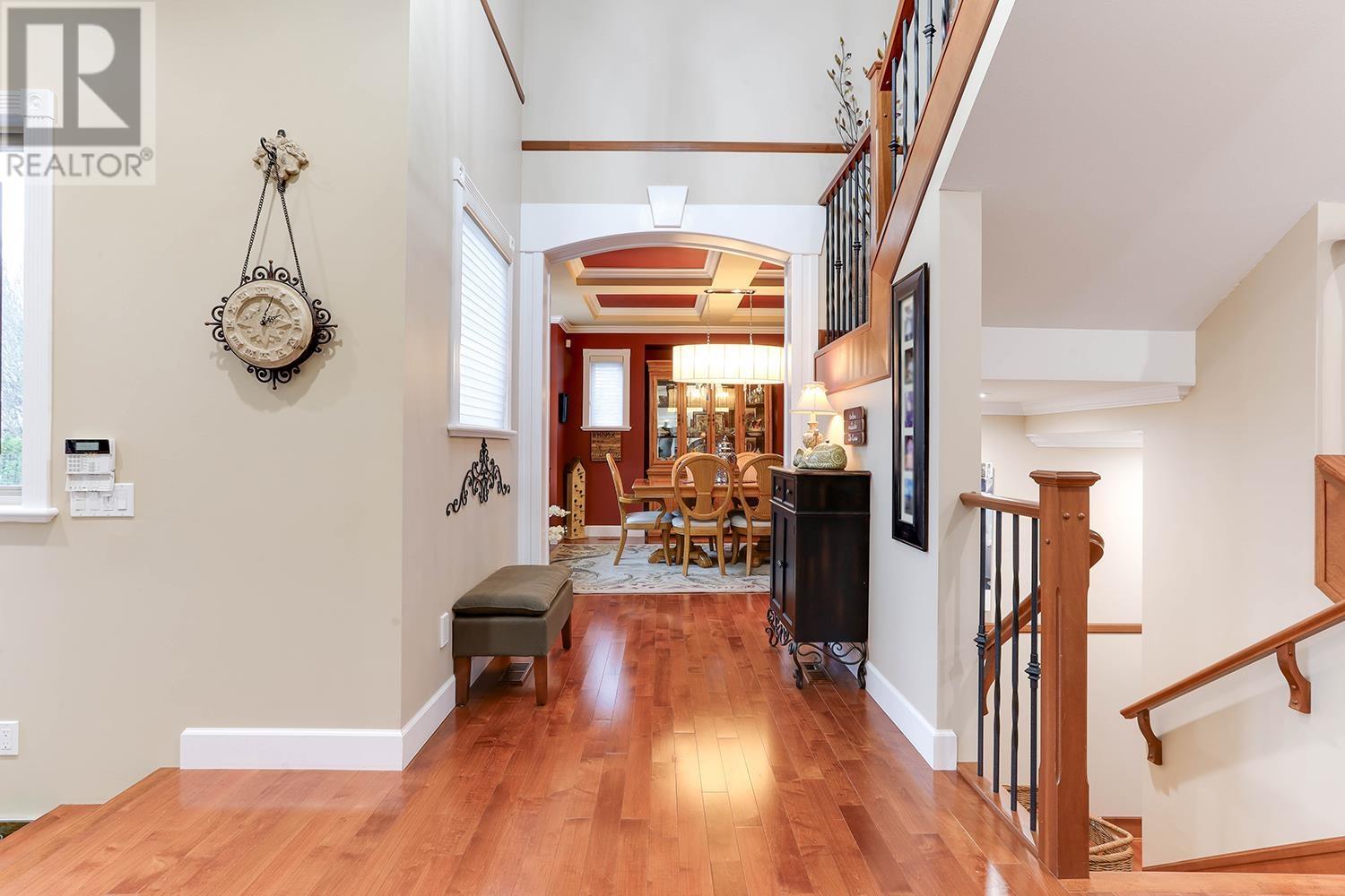 Property at 10549 243 STREET image 3