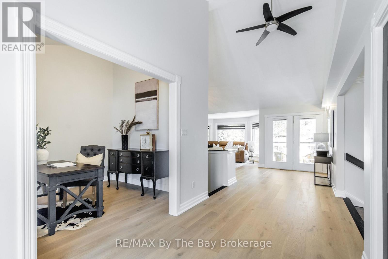 Property at 25 BRITTON COURT image 3