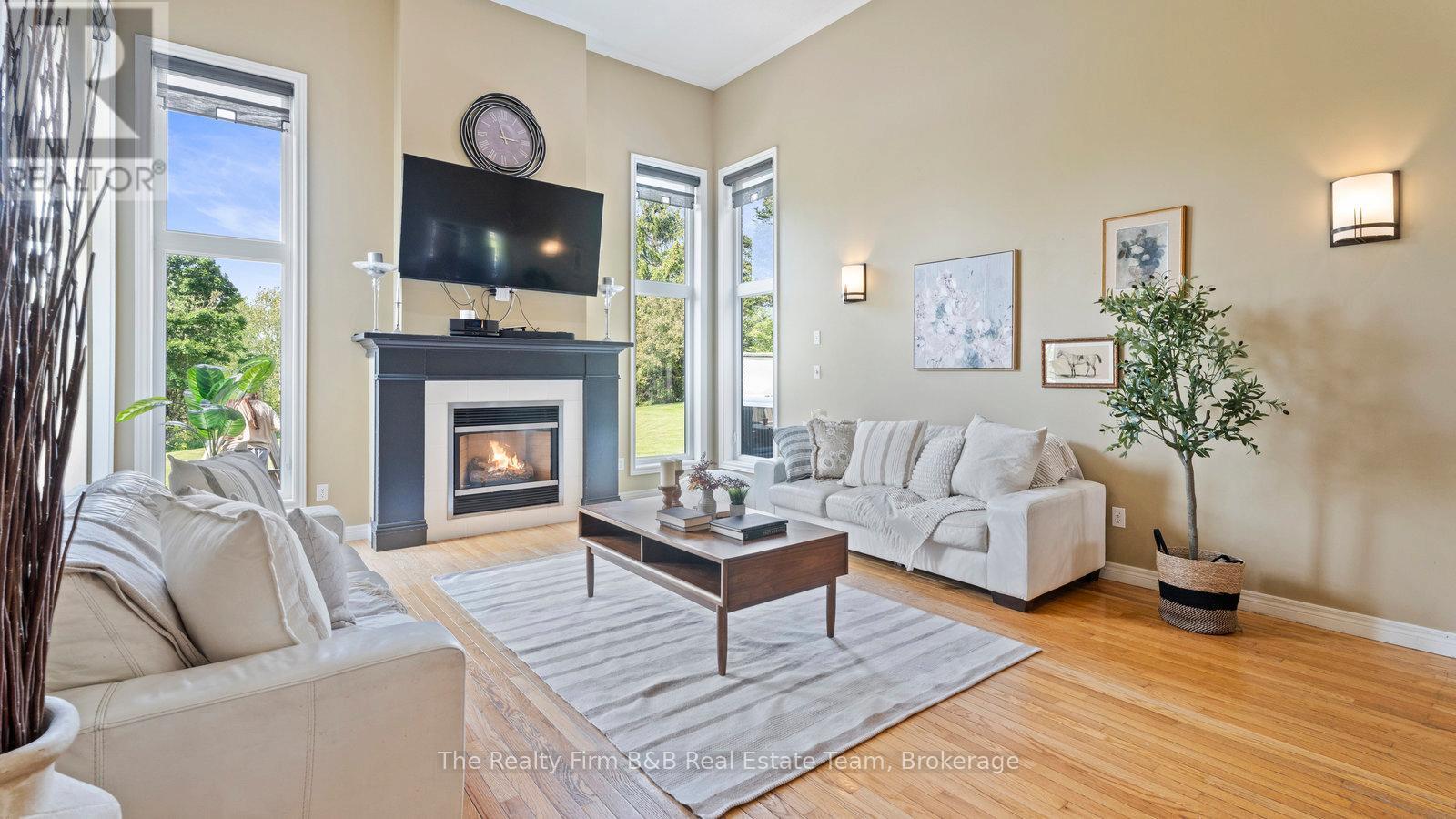 505061 Old Stage Road, Woodstock, Ontario  N4S 7V8 - Photo 11 - X12192364