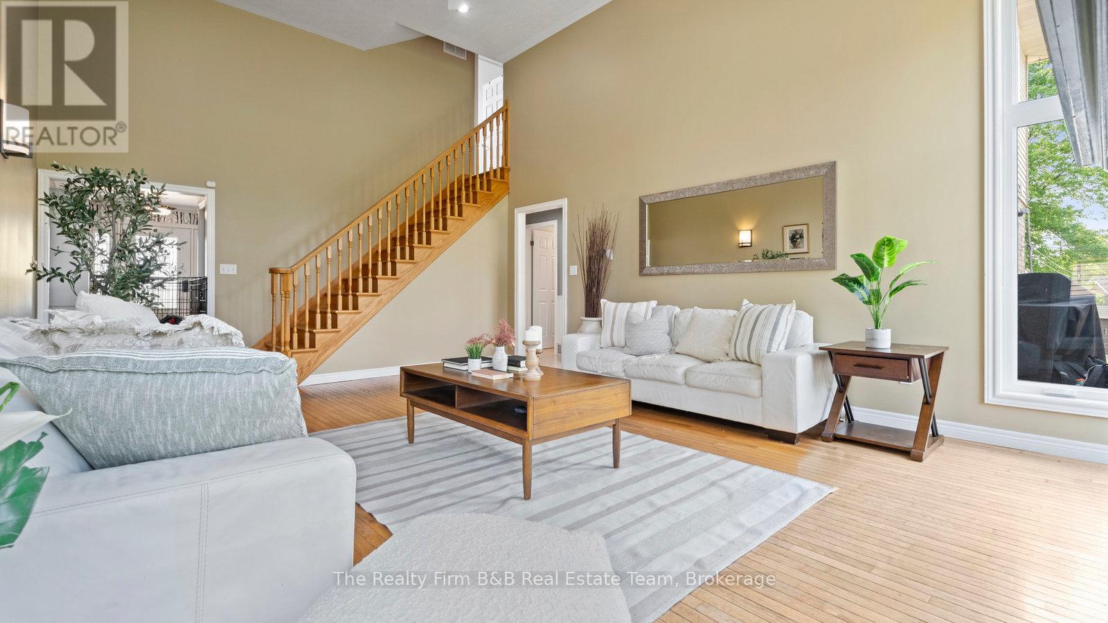505061 Old Stage Road, Woodstock, Ontario  N4S 7V8 - Photo 12 - X12192364