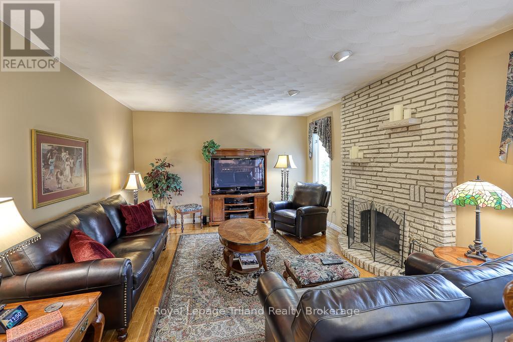 14 Blackfoot Place, Woodstock, Ontario  N4T 1E2 - Photo 17 - X12192387