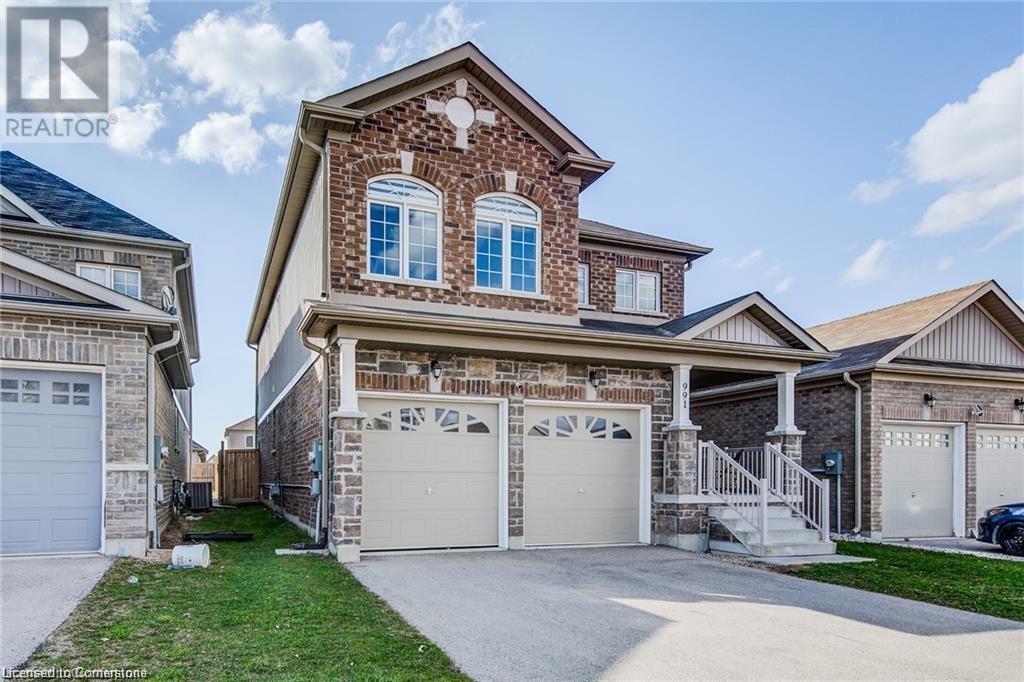 991 Hannah Avenue S, Listowel, Ontario  N4W 0H6 - Photo 2 - 40736761