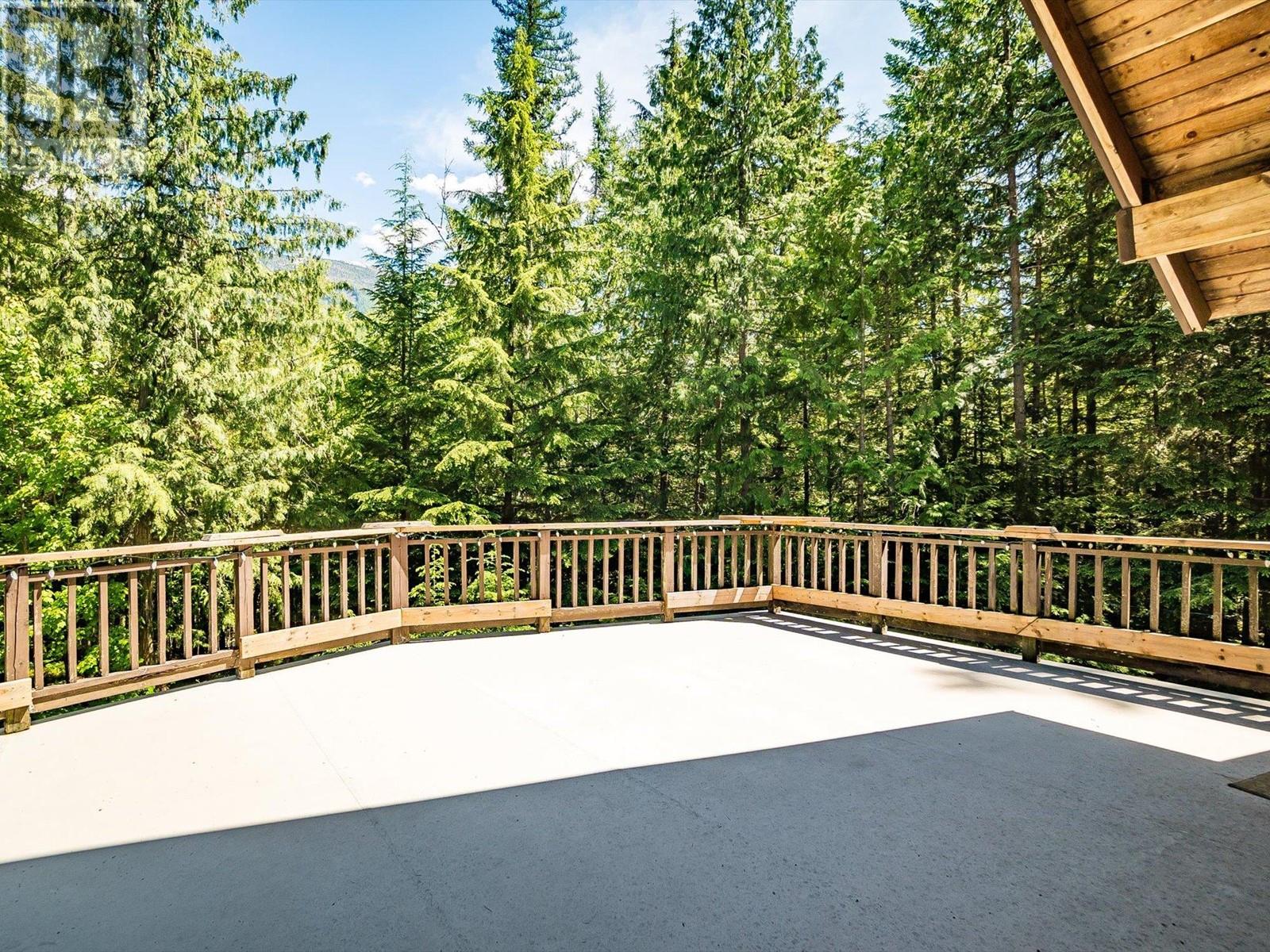 16246 Wadds Road, Crawford Bay, British Columbia  V0B 1E0 - Photo 15 - 10350521