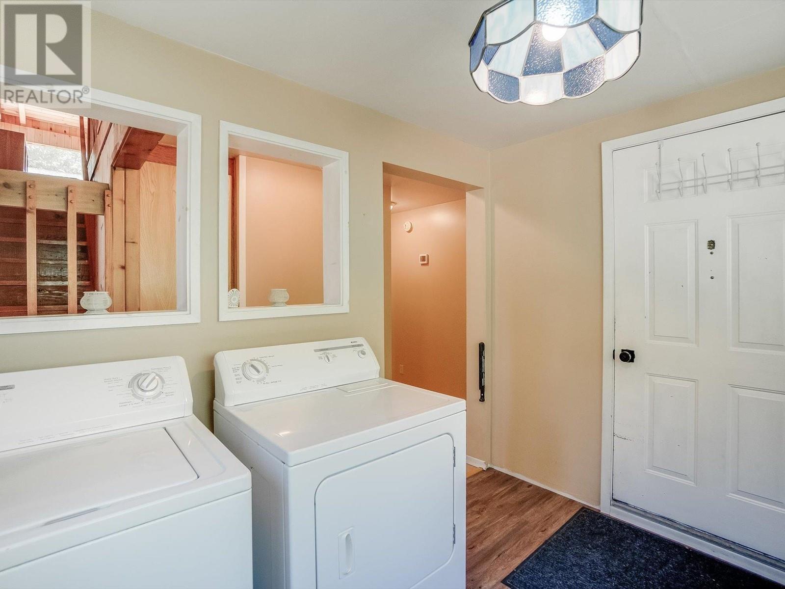 16246 Wadds Road, Crawford Bay, British Columbia  V0B 1E0 - Photo 46 - 10350521