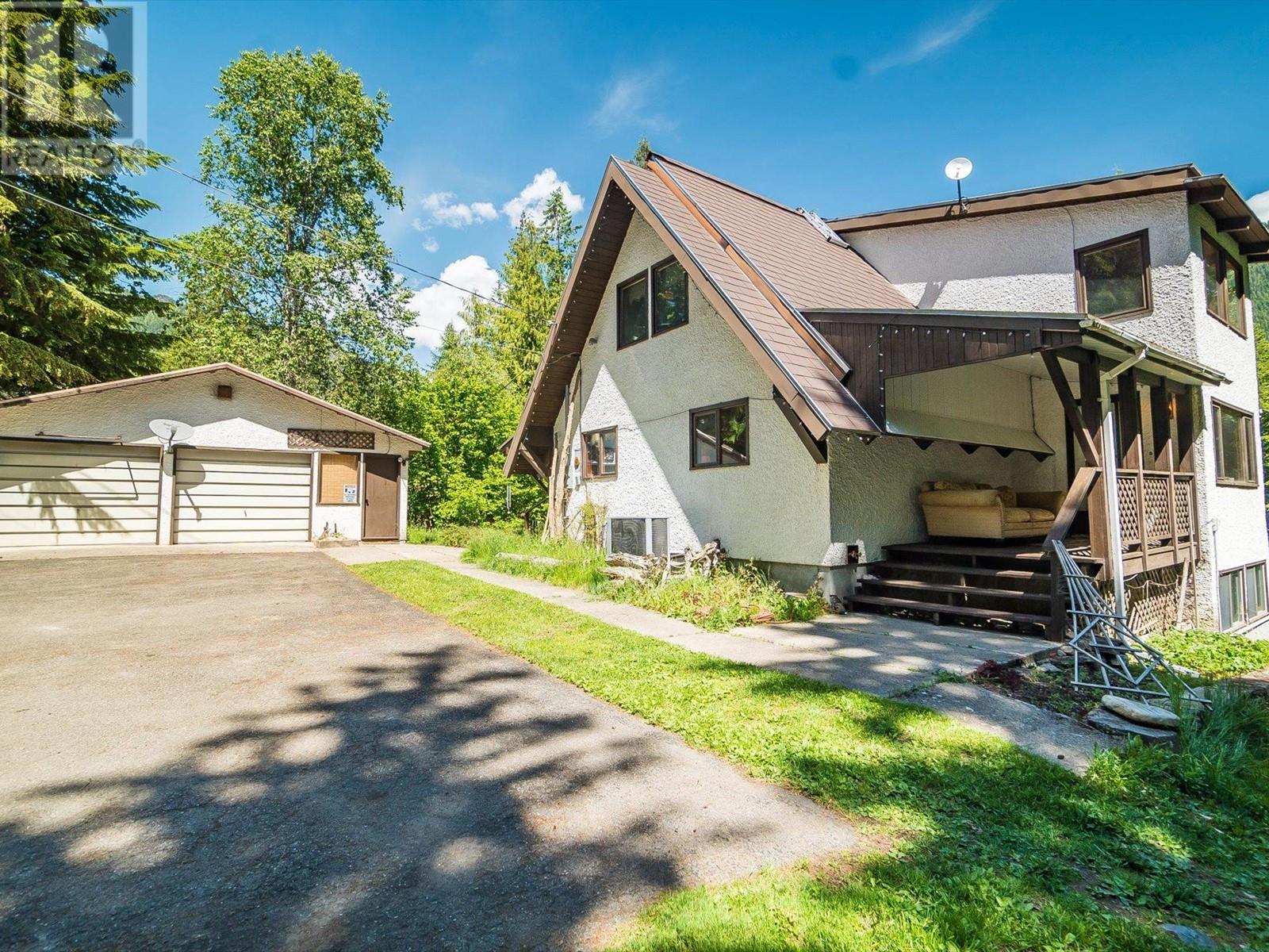 16246 Wadds Road, Crawford Bay, British Columbia  V0B 1E0 - Photo 71 - 10350521