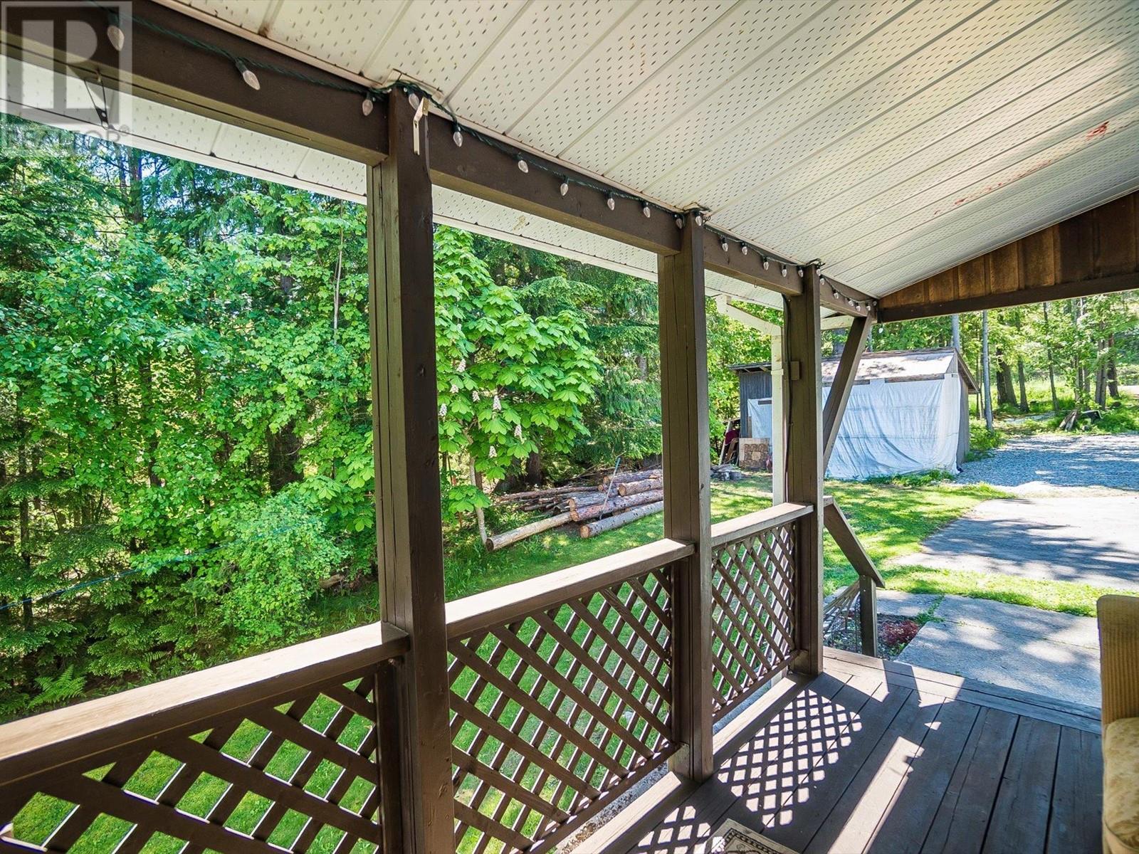 16246 Wadds Road, Crawford Bay, British Columbia  V0B 1E0 - Photo 73 - 10350521