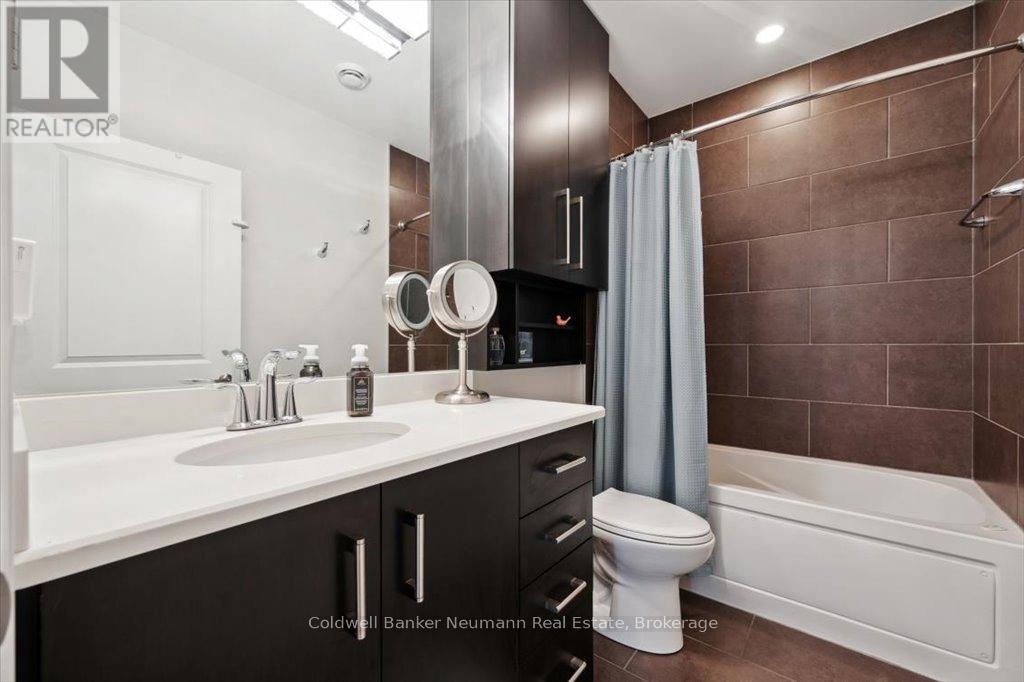 1607 - 160 Macdonell Street, Guelph, Ontario  N1H 0A9 - Photo 25 - X12192337