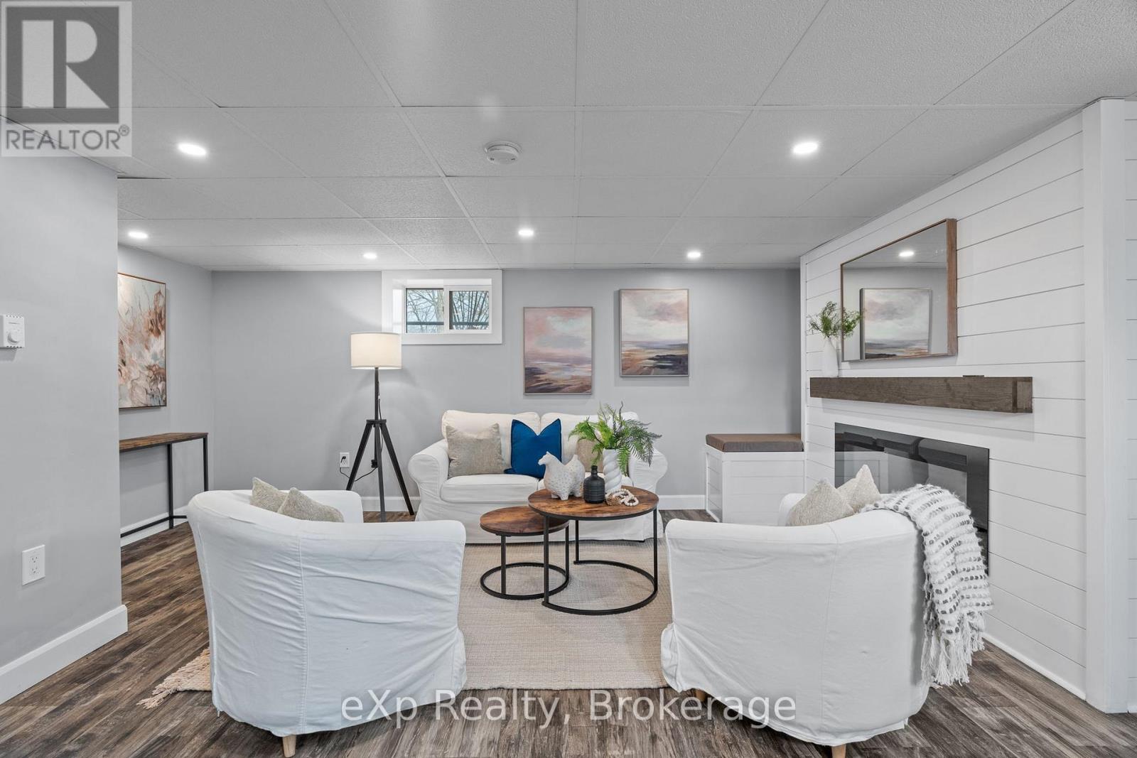 236 Sydenham Street, Strathroy-Caradoc, Ontario  N7G 1V3 - Photo 26 - X12192442