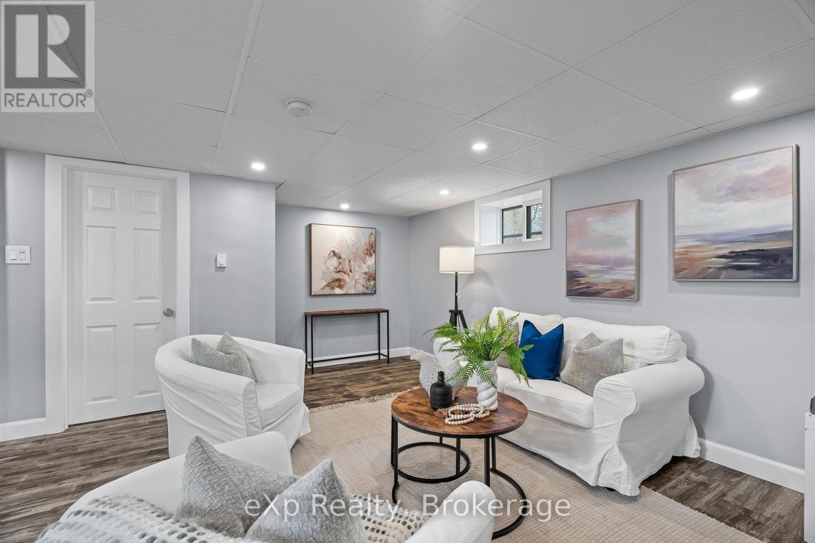 236 Sydenham Street, Strathroy-Caradoc, Ontario  N7G 1V3 - Photo 30 - X12192442