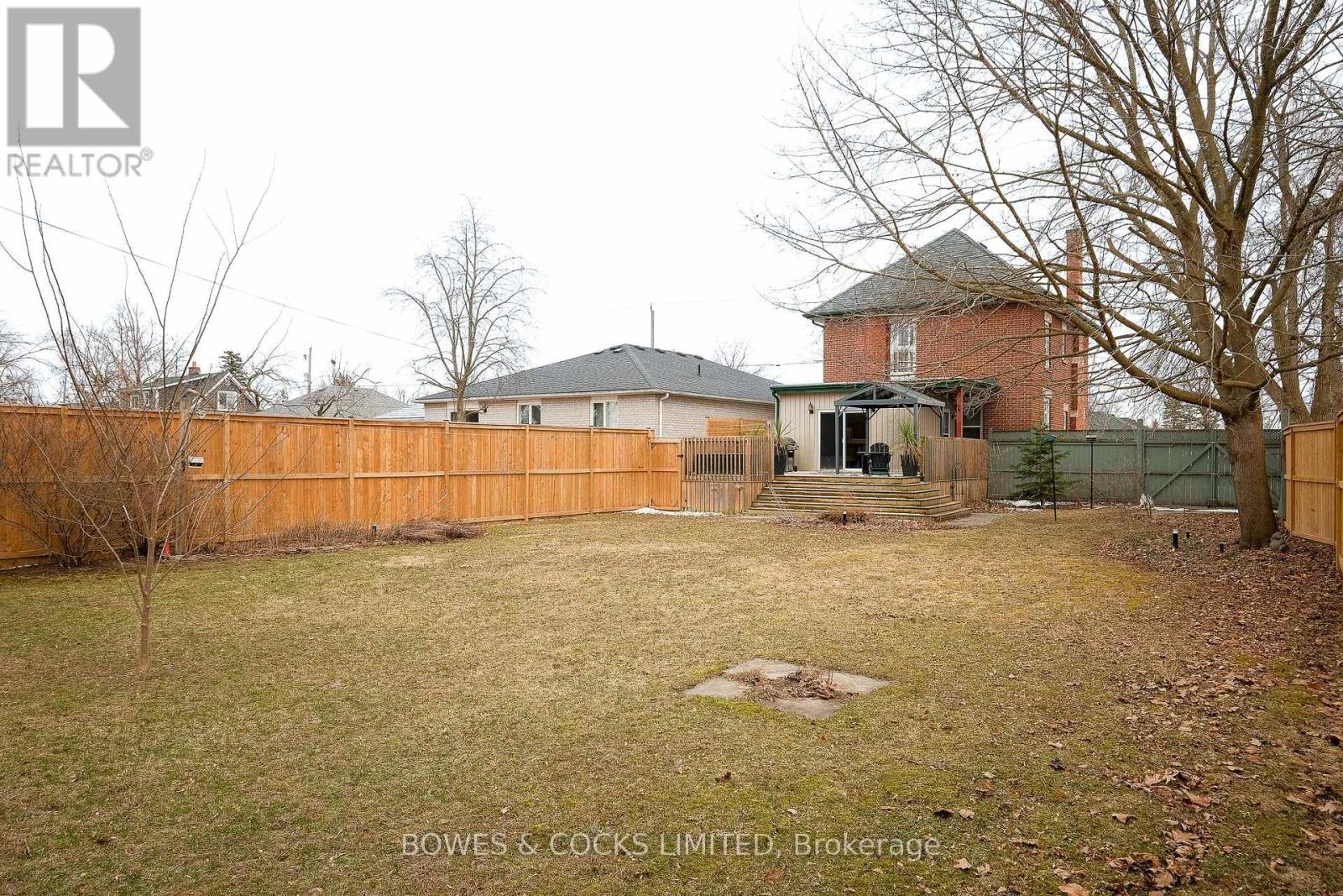 562 Cameron Street, Peterborough South, Ontario K9J 3Z5 - Photo 38 - X12192214