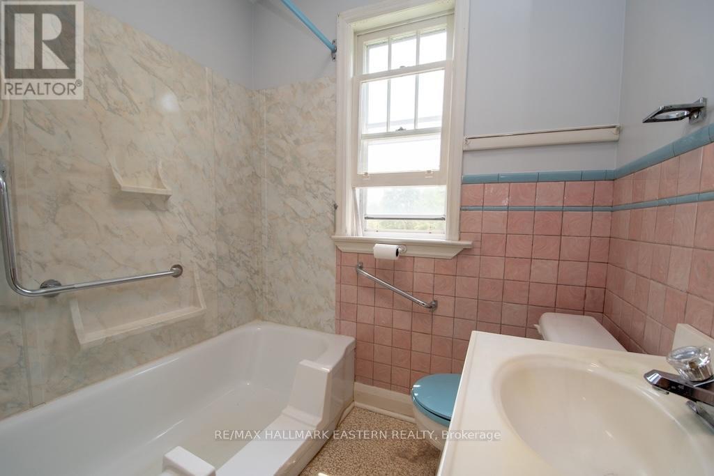 2449 Lansdowne Street W, Cavan Monaghan, Ontario  K9J 6X4 - Photo 20 - X12192373