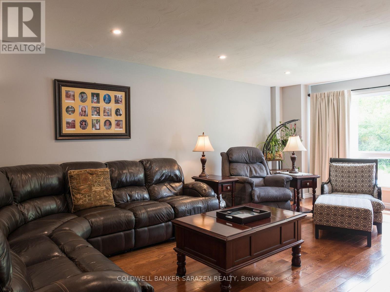 Property at 331 CARUSO STREET image 5