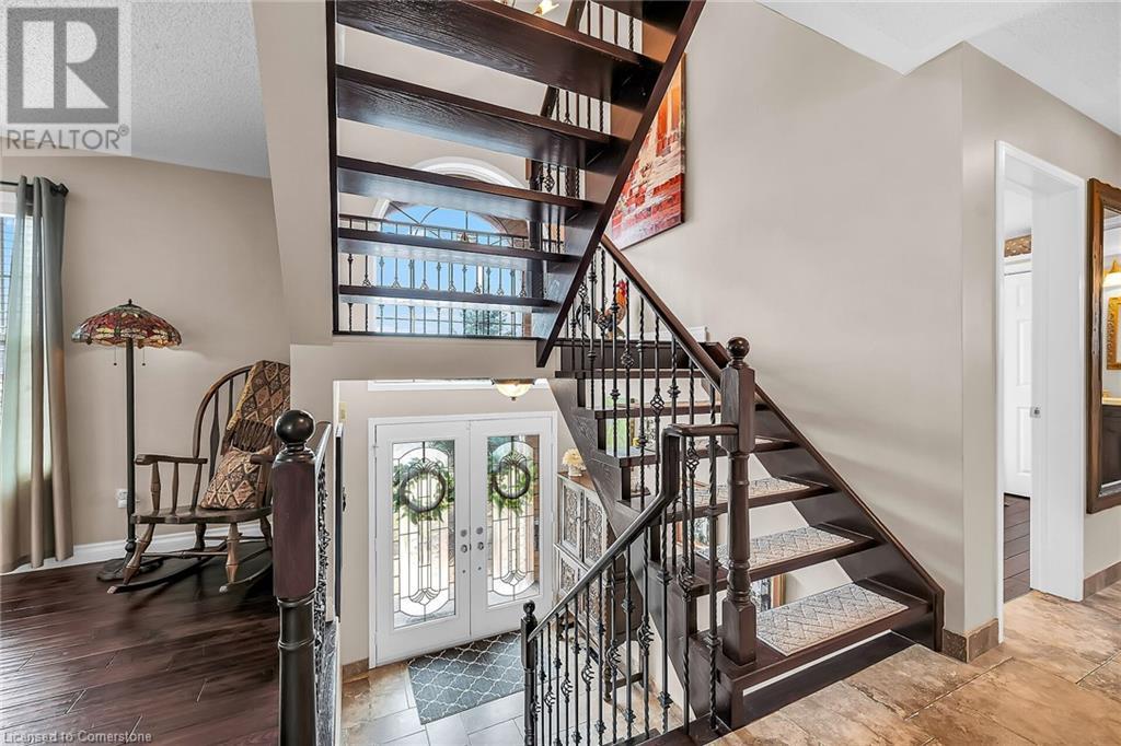 15 Anderson Court, Ancaster, Ontario  L9G 4Z7 - Photo 6 - 40736800