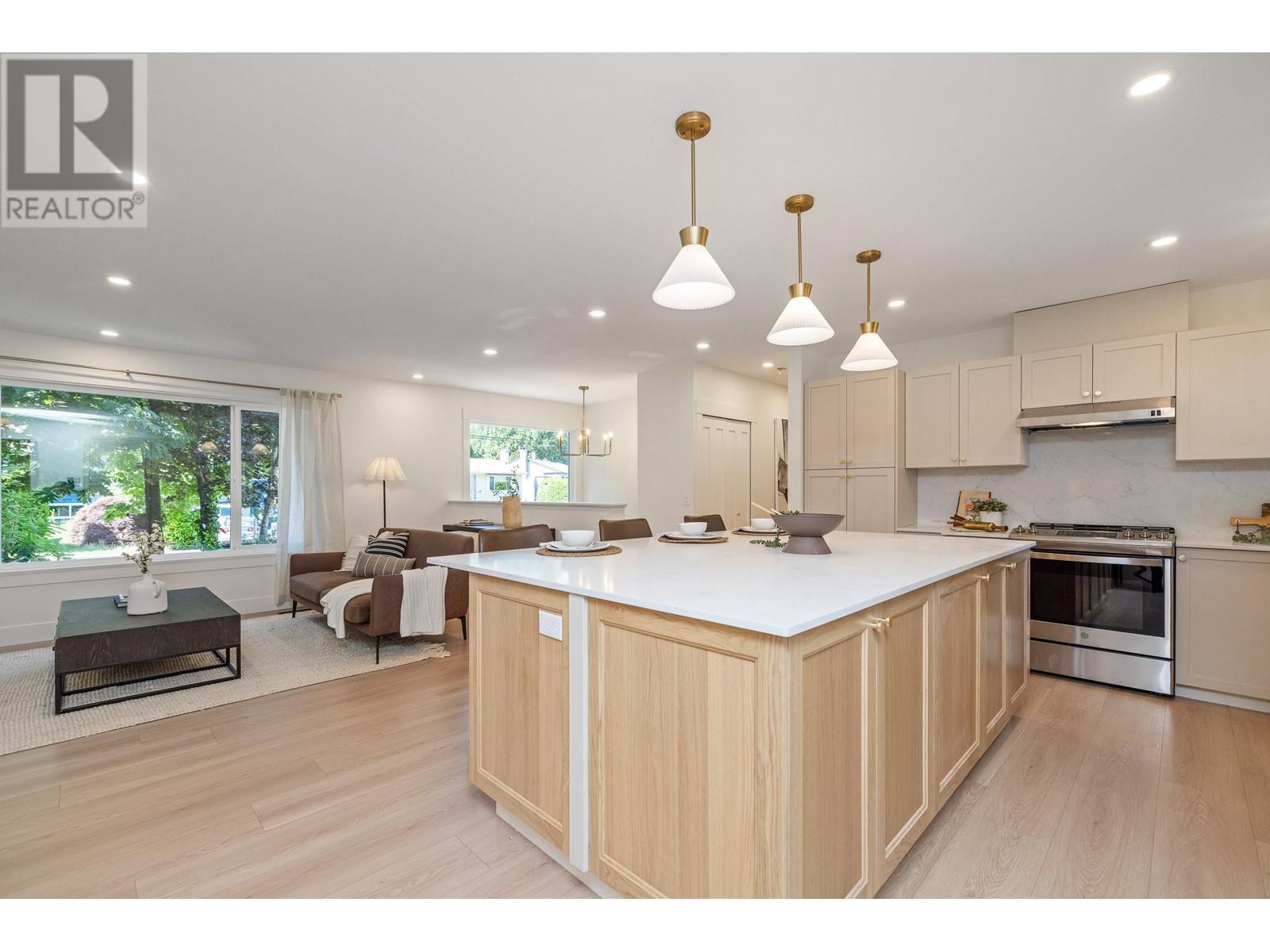 1503 Celeste Crescent, Port Coquitlam, British Columbia  V3C 1E3 - Photo 14 - R3008350