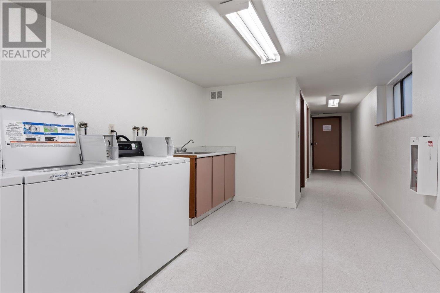 303 1177 Howie Avenue, Coquitlam, British Columbia  V3J 1T9 - Photo 28 - R3010240