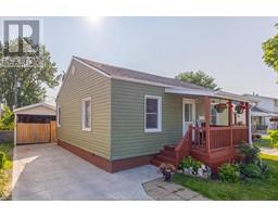2153 WELLESLEY, Windsor, Ontario