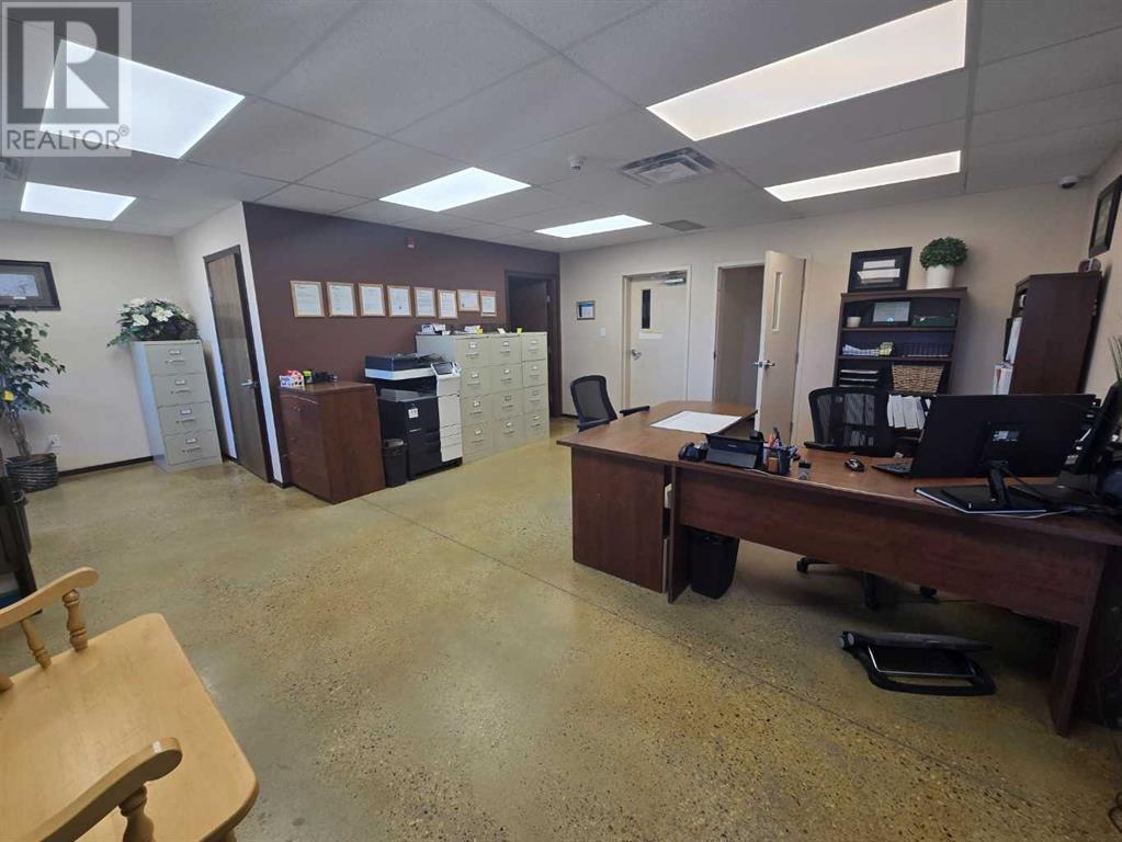 125 Kuusamo Drive, Rural Red Deer County, Alberta  T4E 2J5 - Photo 2 - A2226921