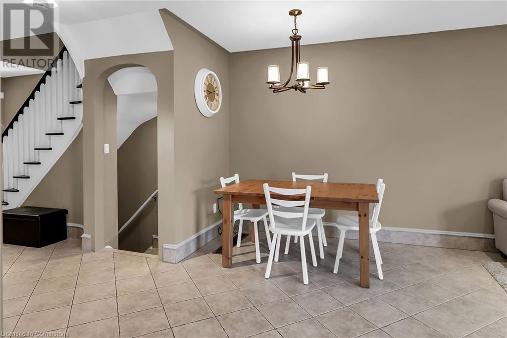 18 Cedar Street Unit# 27, Grimsby, Ontario  L3M 5M7 - Photo 13 - 40733692