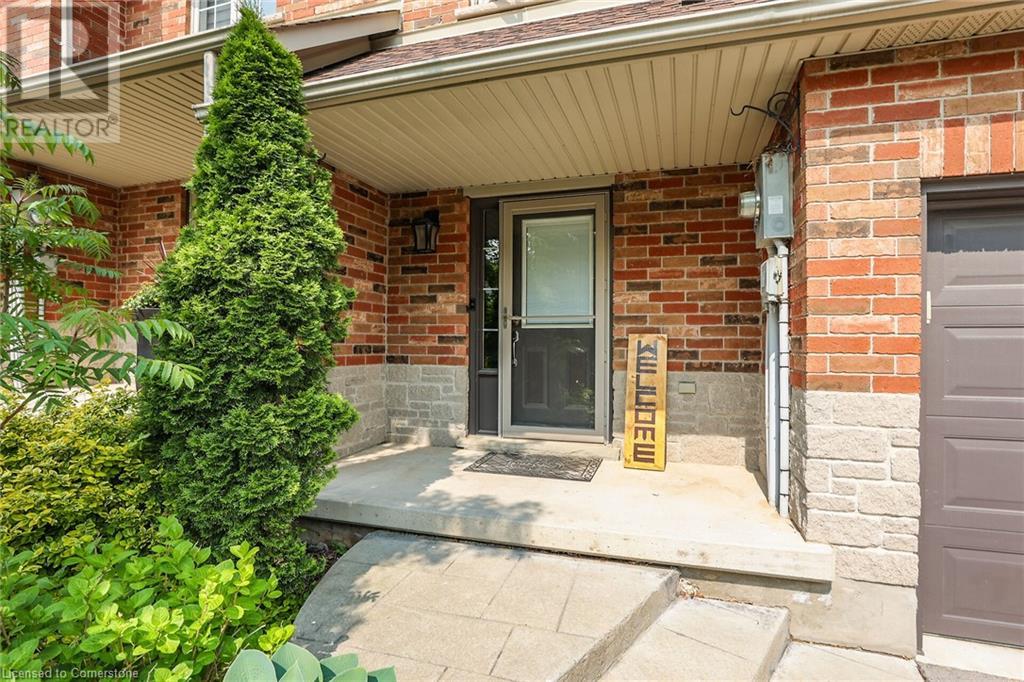 18 Cedar Street Unit# 27, Grimsby, Ontario  L3M 5M7 - Photo 1 - 40733692
