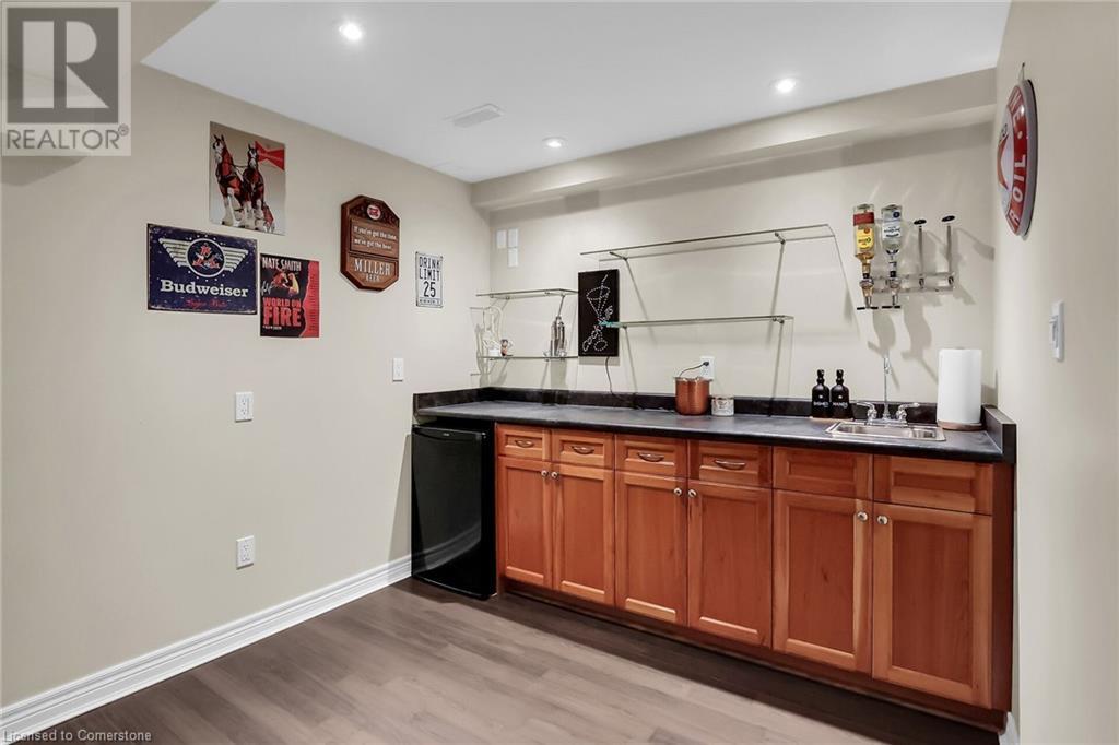 18 Cedar Street Unit# 27, Grimsby, Ontario  L3M 5M7 - Photo 31 - 40733692