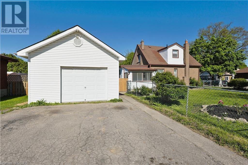 311 Sheridan Street, Brantford, Ontario  N3S 4R5 - Photo 7 - 40720574
