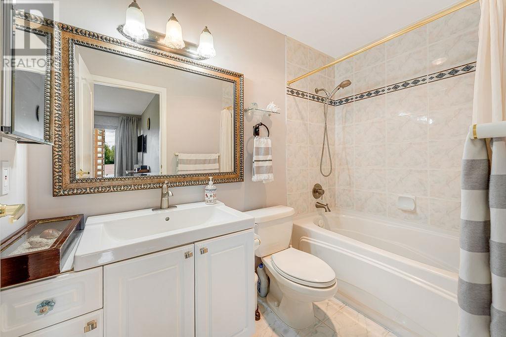 902 6838 Station Hill Drive, Burnaby, British Columbia  V3N 5A4 - Photo 26 - R3010074