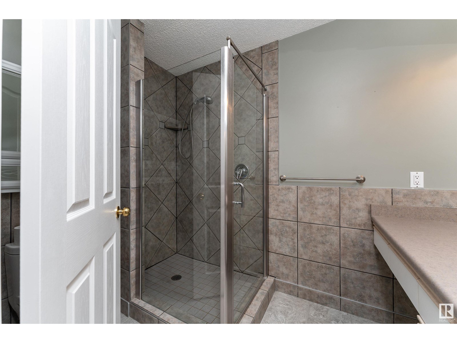 Property at 8823 188 ST NW image 1