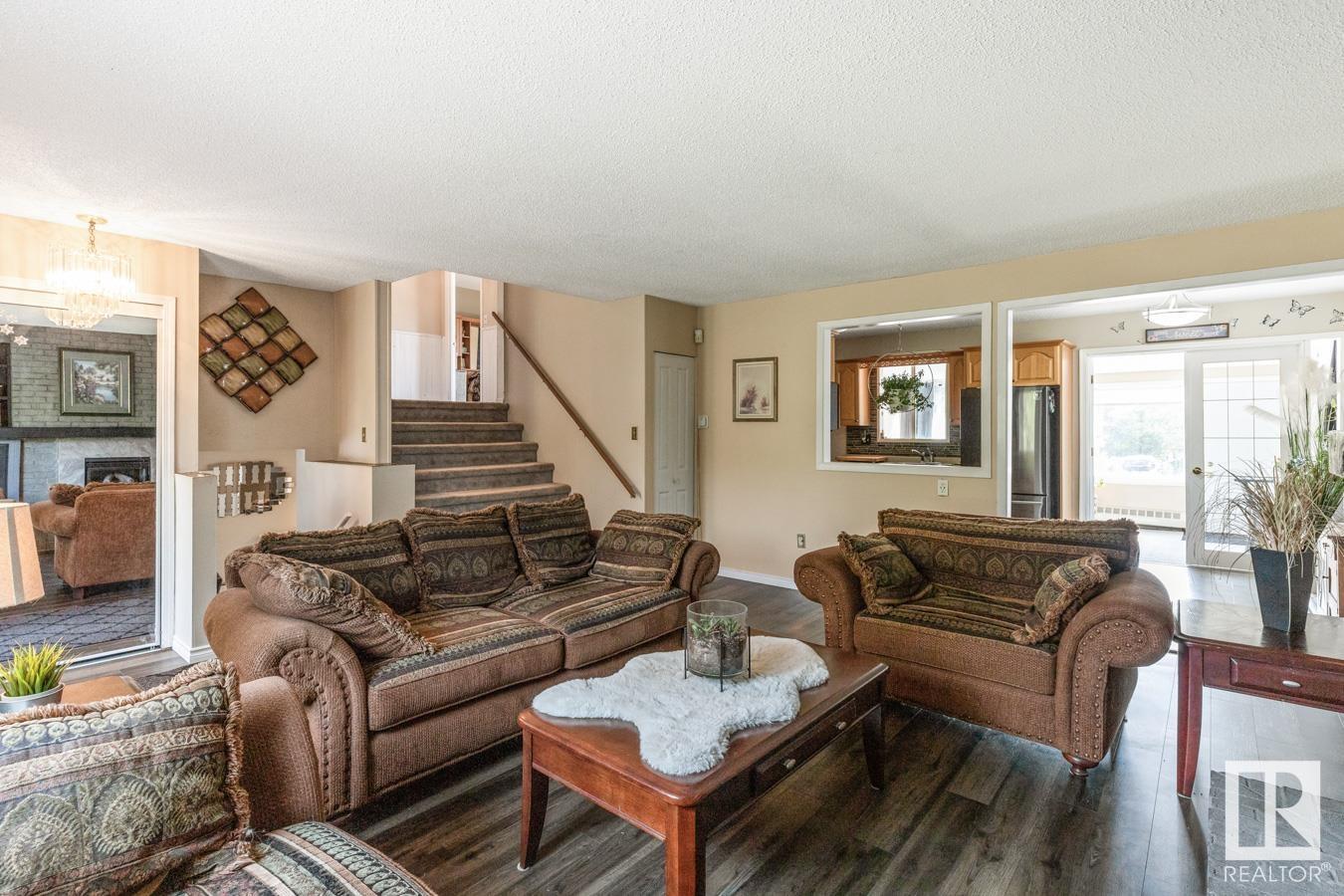 Property at #7 53271 RGE ROAD 223 image 4