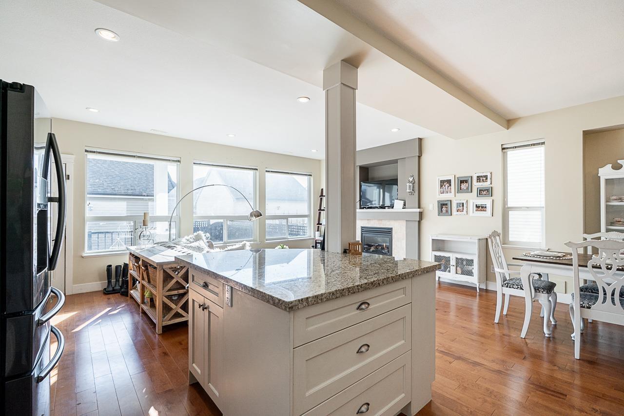 7346 194 Street, Surrey, British Columbia  V4N 6K1 - Photo 8 - R3010410