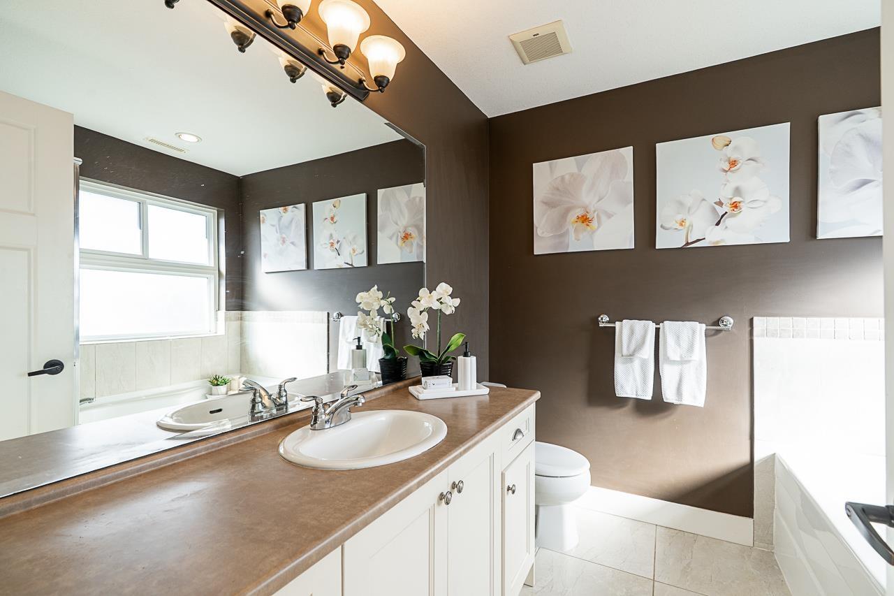 7346 194 Street, Surrey, British Columbia  V4N 6K1 - Photo 20 - R3010410
