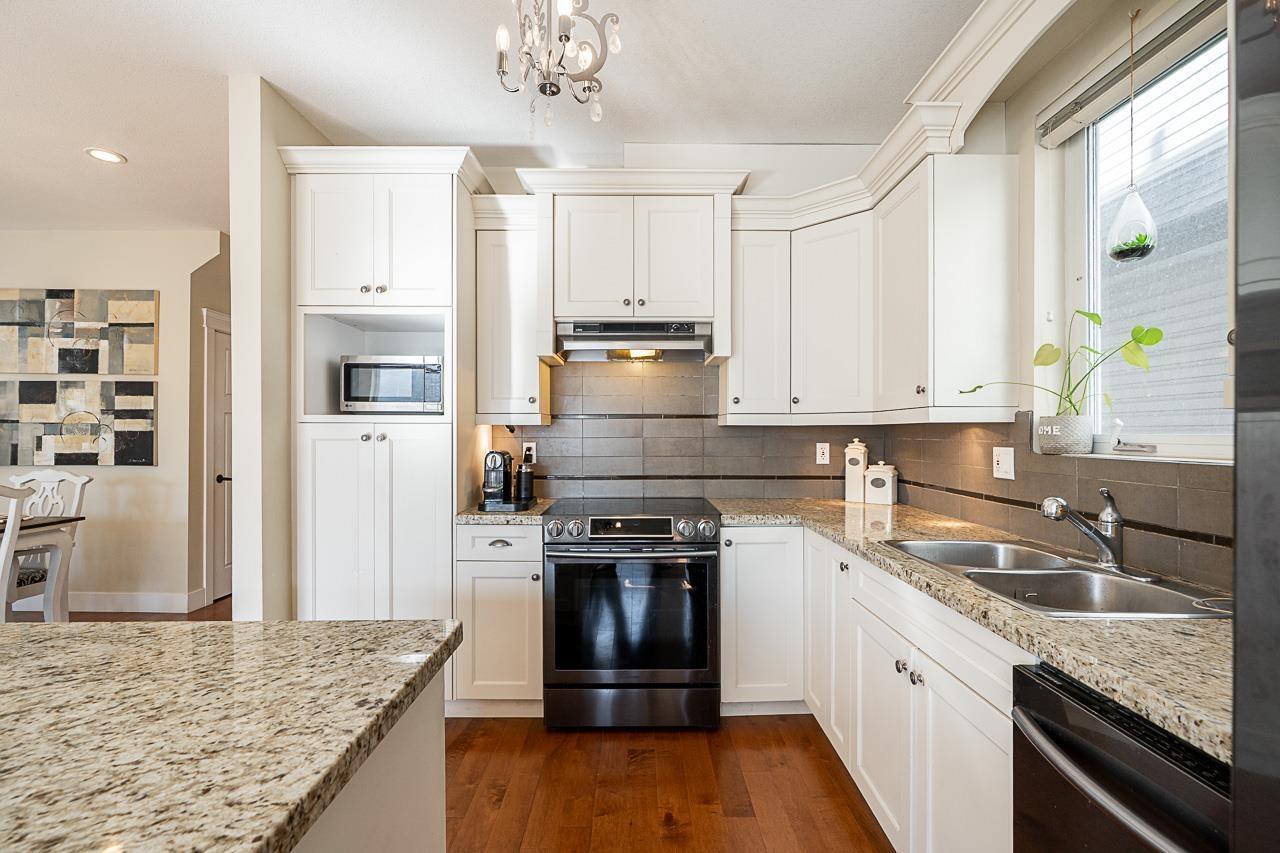 7346 194 Street, Surrey, British Columbia  V4N 6K1 - Photo 9 - R3010410