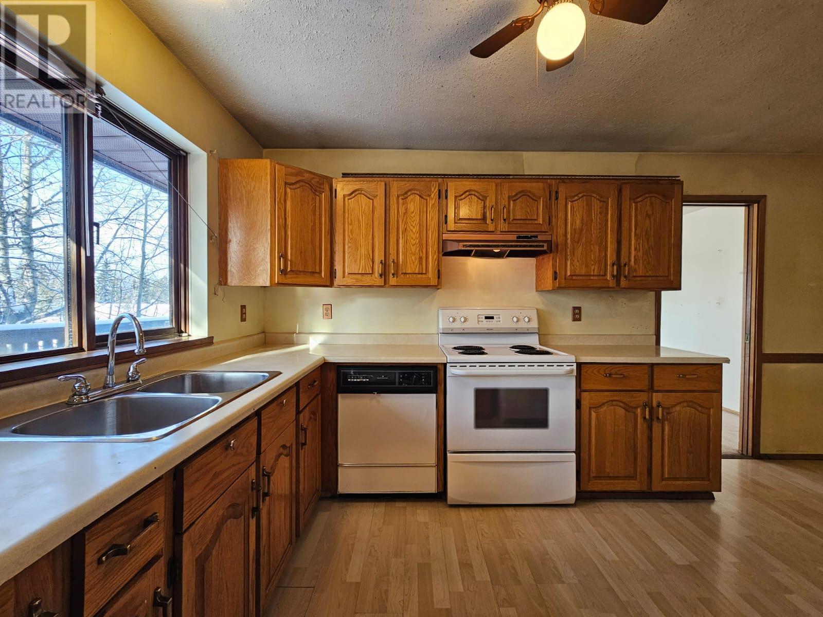 Property at 128 Kiskatinaw Crescent image 1