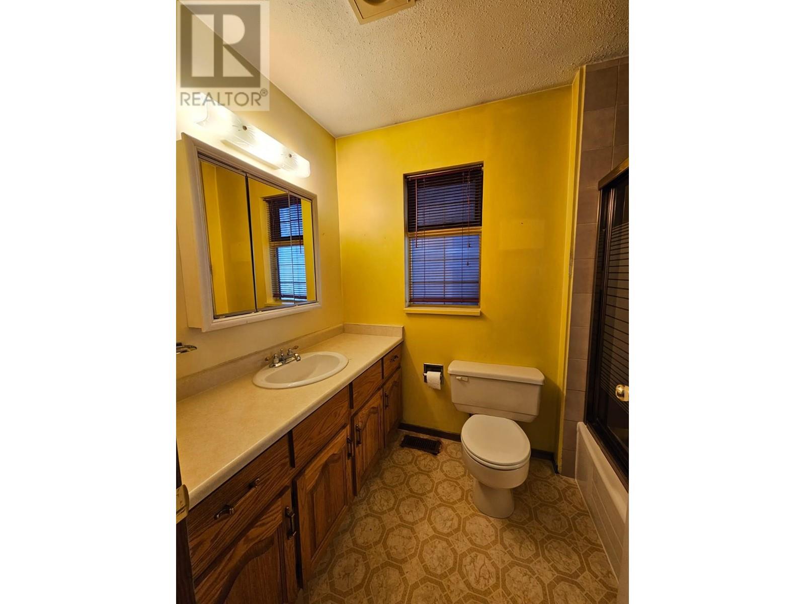 Property at 128 Kiskatinaw Crescent image 3