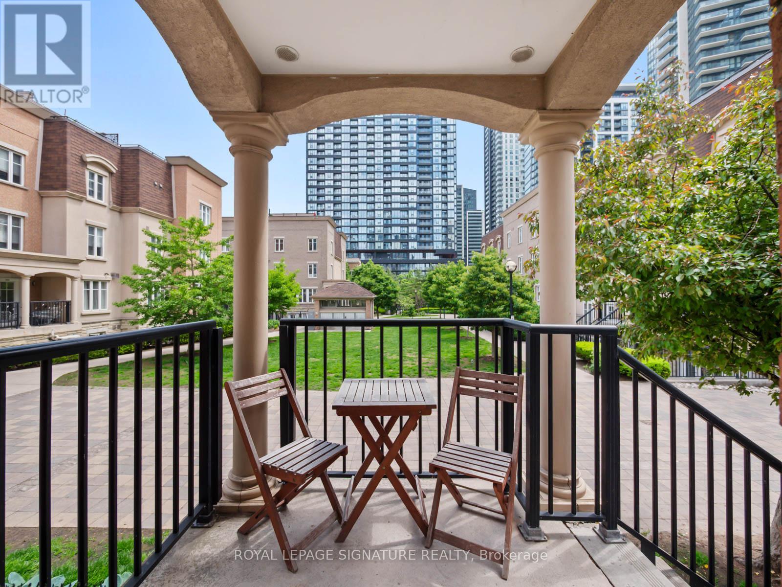 1001 - 54 East Liberty Street, Toronto, Ontario  M6K 3P3 - Photo 12 - C12192360