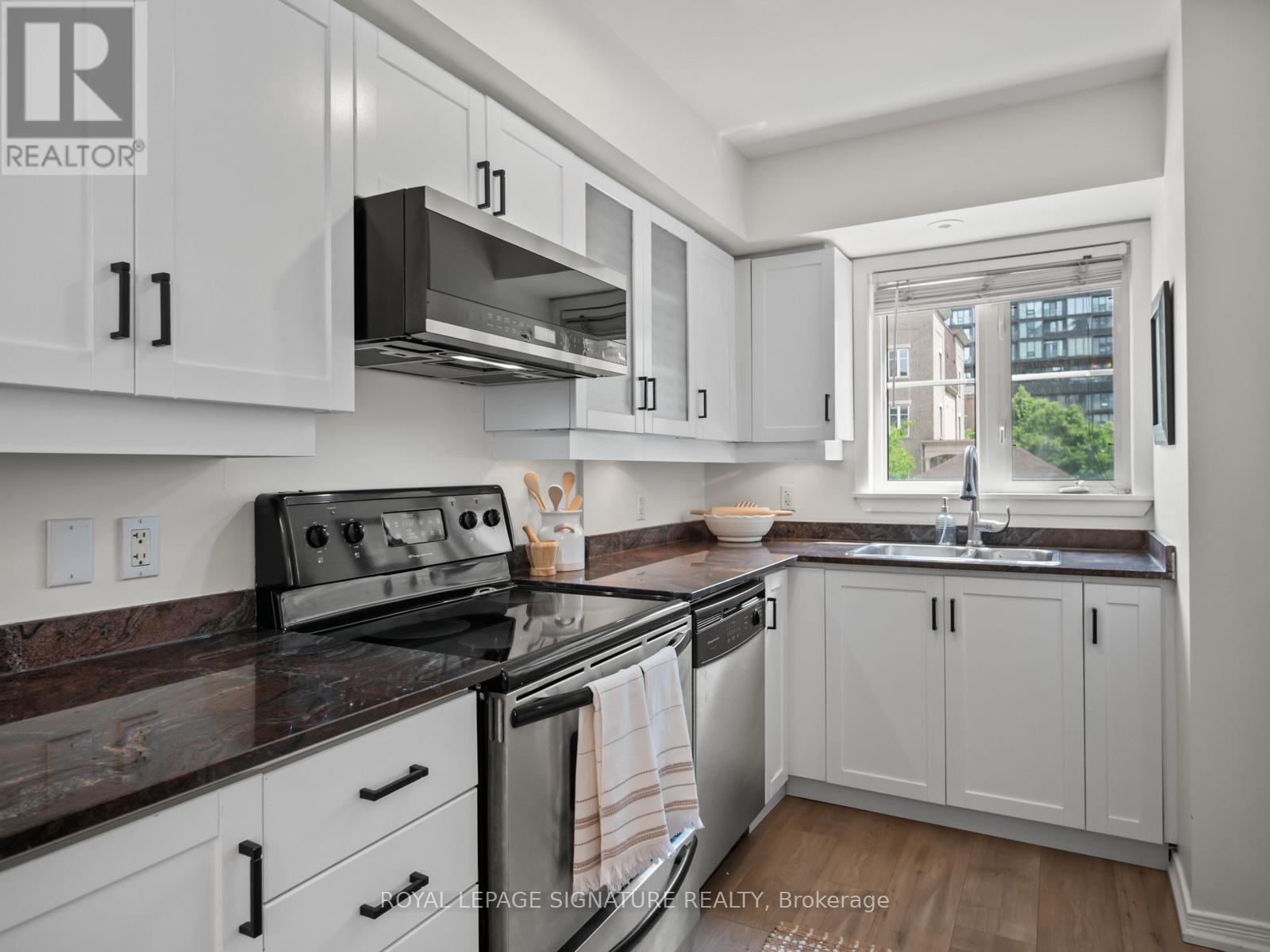1001 - 54 East Liberty Street, Toronto, Ontario  M6K 3P3 - Photo 6 - C12192360