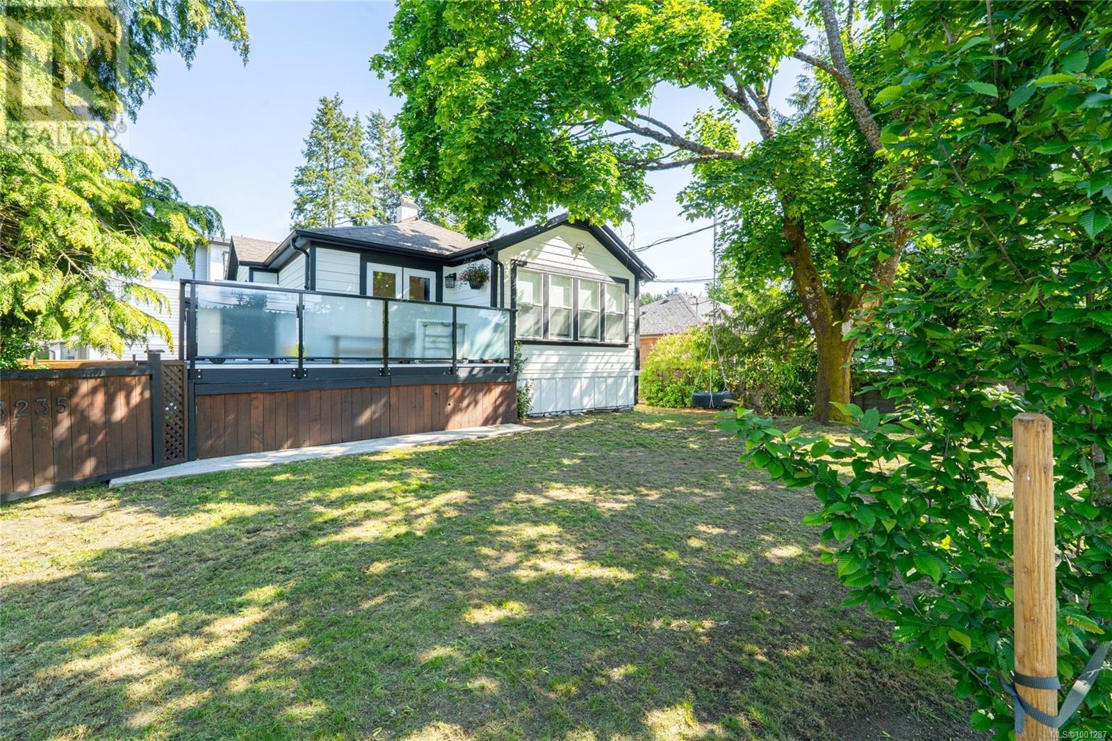 Property at 981 Isabell Ave image 1