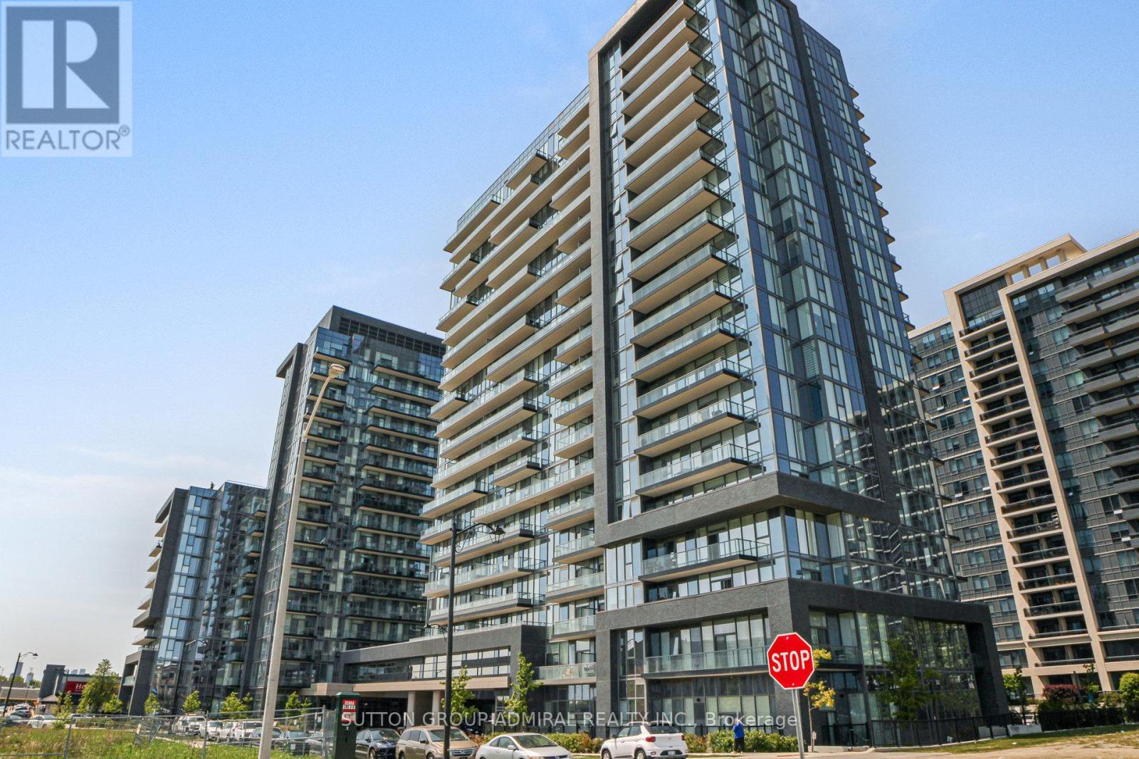 710 - 20 GATINEAU DRIVE, Vaughan, Ontario