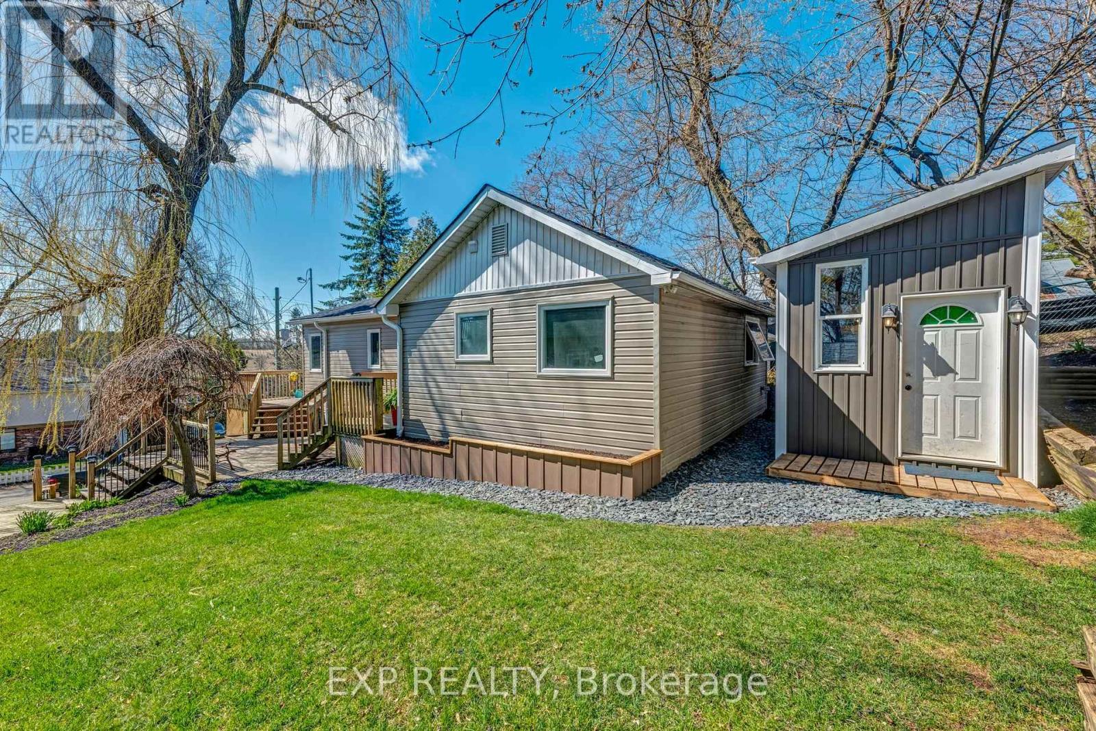 8 Valley Road, Whitchurch-Stouffville, Ontario  L4A 7X3 - Photo 28 - N12192325