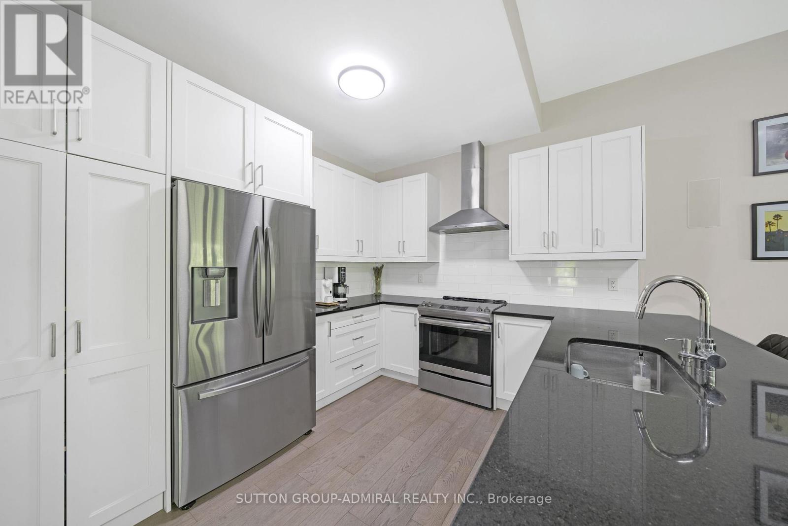 74 Old Bloomington Road, Aurora, Ontario  L4G 0M2 - Photo 15 - N12192418