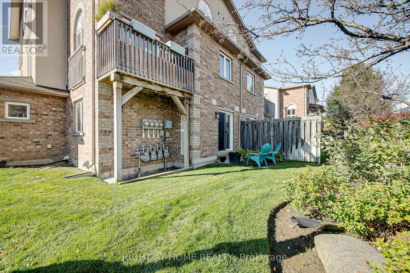 5 - 17 Cheltenham Road, Barrie, Ontario  L4M 0E7 - Photo 21 - S12192385