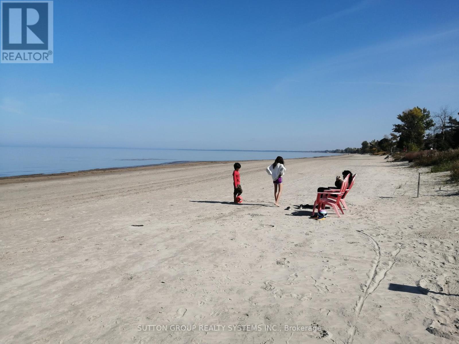 1670 Mosley Street, Wasaga Beach, Ontario  L9Z 2A1 - Photo 19 - S12192410