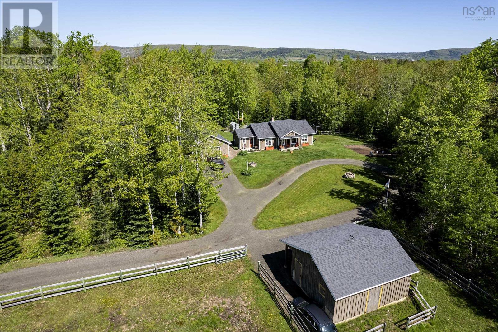 188 Fitch Road, Lawrencetown, Nova Scotia  B0S 1M0 - Photo 5 - 202512452