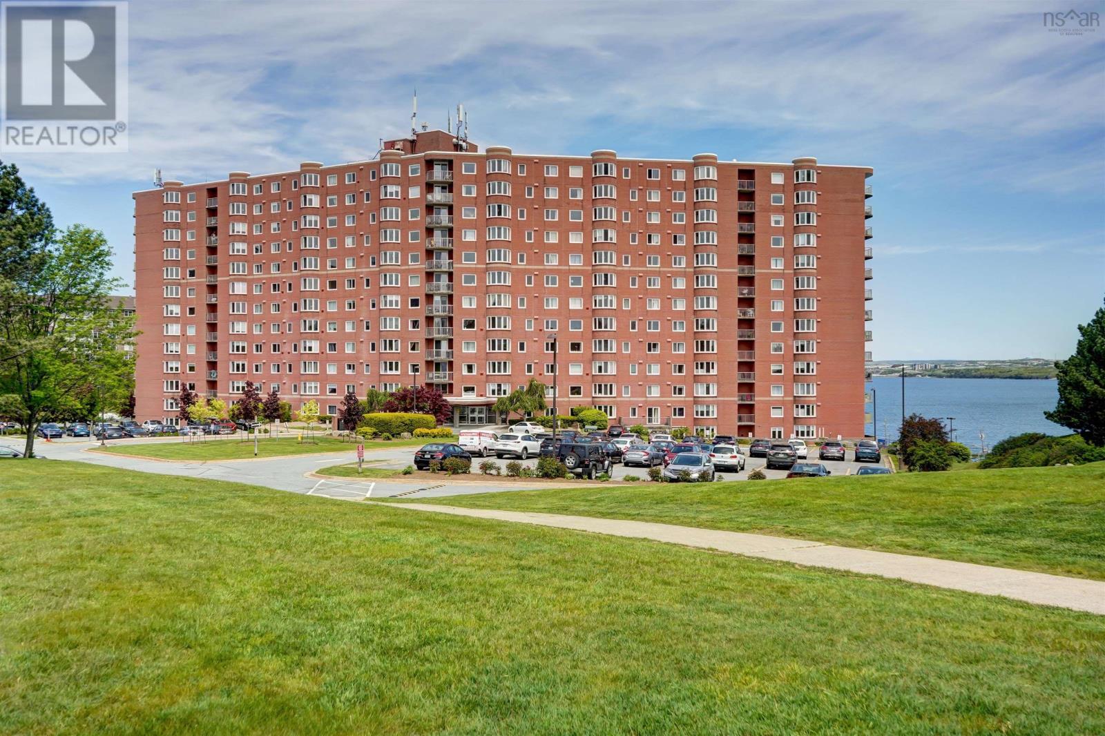 Property at 118 45 Vimy Avenue image 1