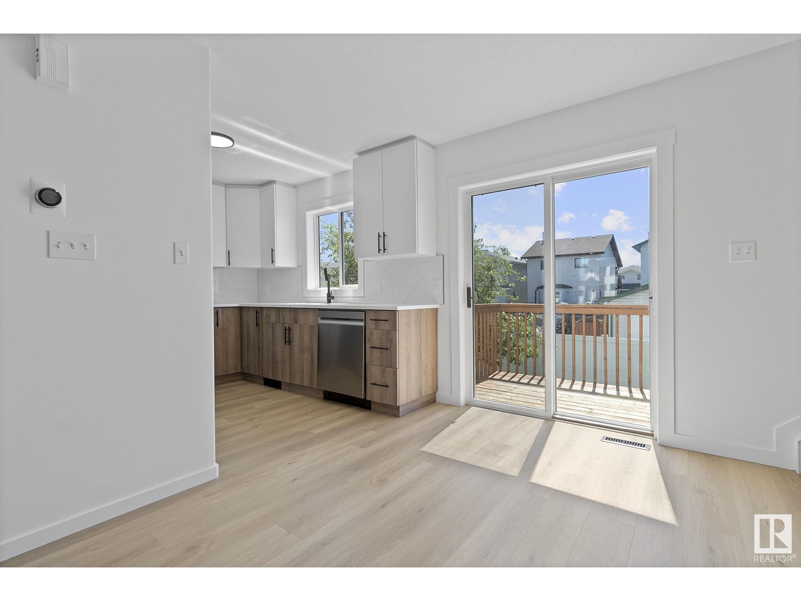 8351 160 Av Nw, Edmonton, Alberta  T5Z 3G9 - Photo 17 - E4439452